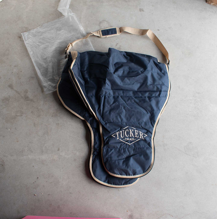 NEW Tucker Tack Saddle Bag Sale Barn MISC