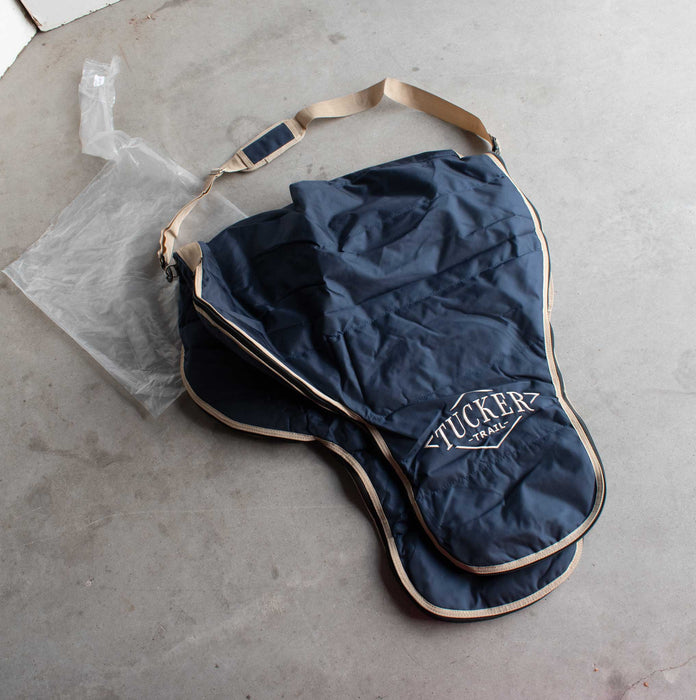 NEW Tucker Tack Saddle Bag Sale Barn MISC