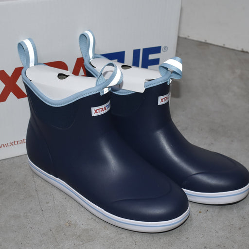 NEW Discontinued Women's Navy Xtra Tuff Muck Ankle Boots Sale Barn XTRATUF
