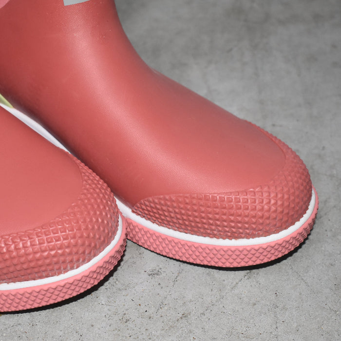 NEW Discontinued Women's Coral Xtra Tuff Muck Ankle Boots Sale Barn XTRATUF