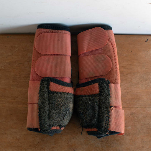 Used Classic Equine Peach Front Medium Splints Boots Sale Barn Classic Equine