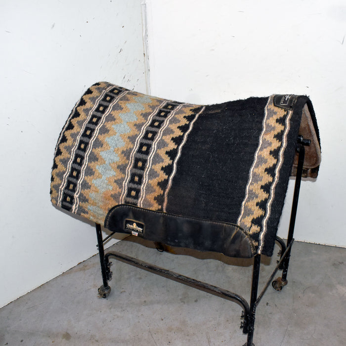 Used Classic Equine ESP Contoured Saddle Pad Sale Barn Classic Equine