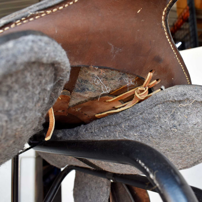Used 17" Grey Fox Leather Rider Saddle Sale Barn Grey Fox Leather