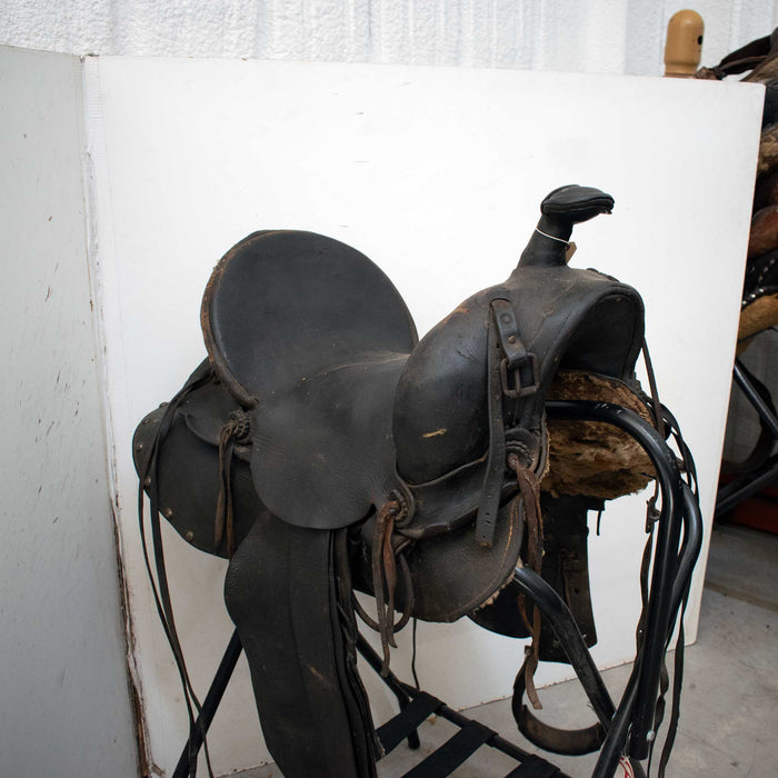 Used 15" Non-Rider Decor Only Saddle Sale Barn misc