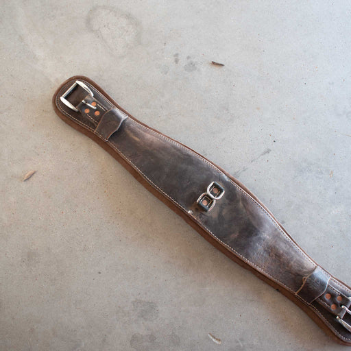 Used CHS 32" Cinch Sale Barn Cow Horse Supply