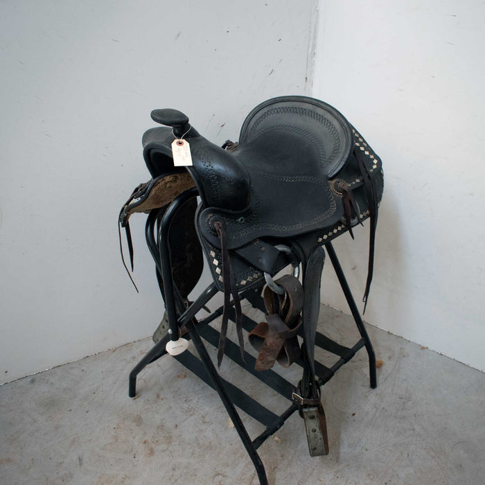Used 15" Non-Rider Decor Only Saddle Sale Barn misc