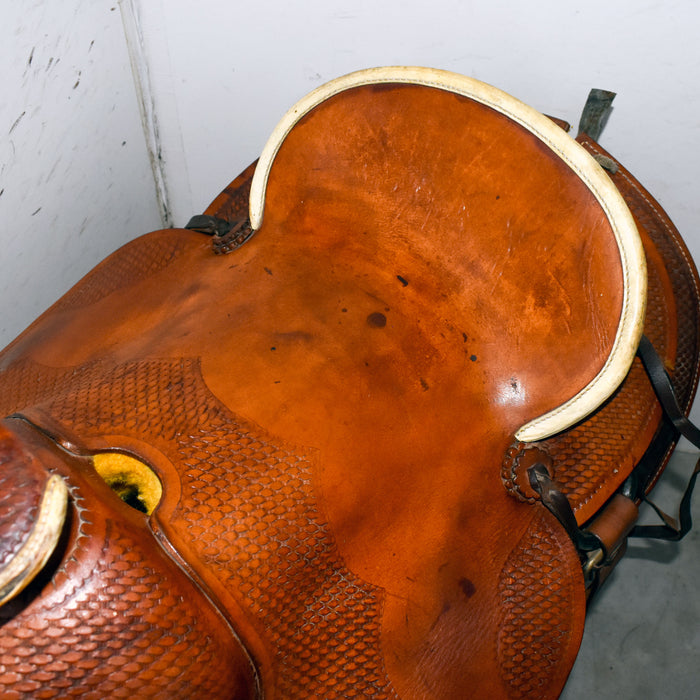 Used 16" Rider Saddle Sale Barn misc