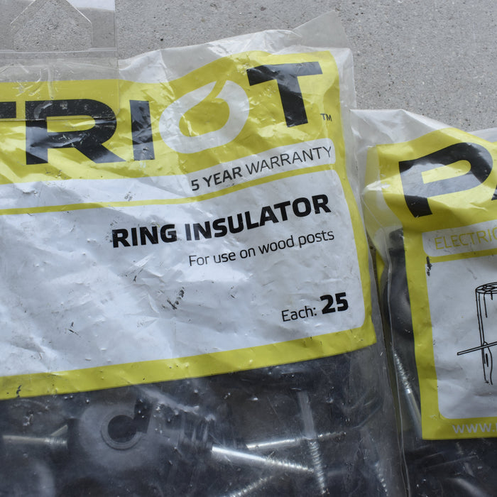 NEW Discontinued Patriot Ring Insulator 25pk Bundle Of 2 Sale Barn Patriot
