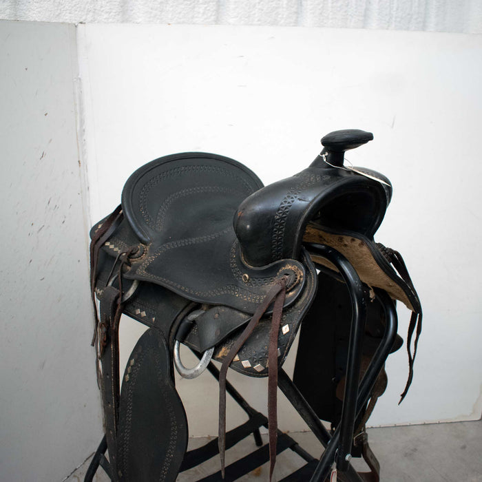 Used 15" Non-Rider Decor Only Saddle Sale Barn misc