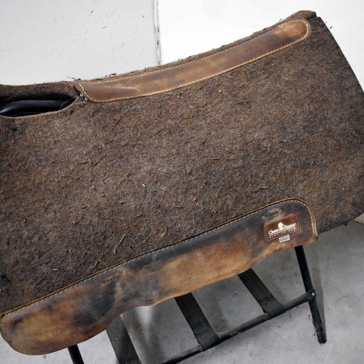 Used Classic Equine Saddle Pad Sale Barn Classic Equine