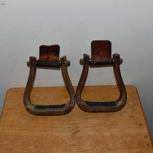 Used Nettles Wooden Stirrups With Grips Sale Barn Nettles