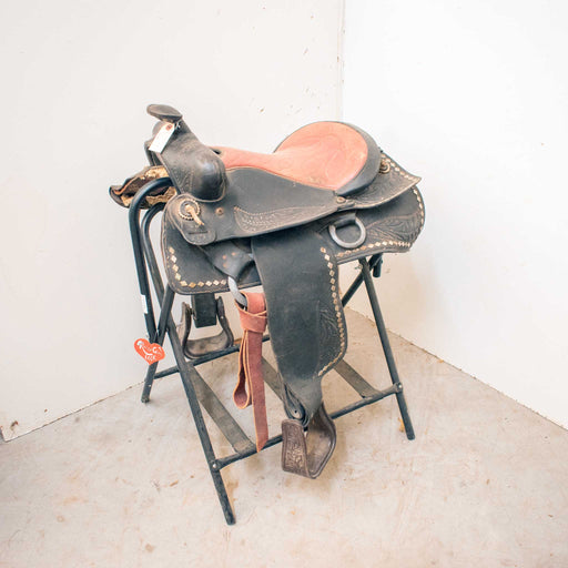Used 15.5" Non-Rider Decor Only Saddle Sale Barn misc