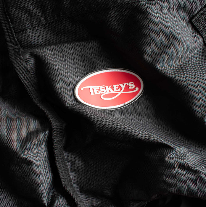 Like NEW Teskey's 78" Winter Blanket 600 Denier