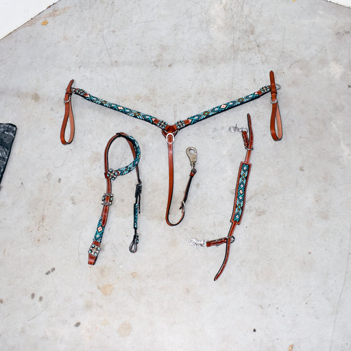Like NEW Showman Breast Collar With One Ear Headstall Sale Barn Showman