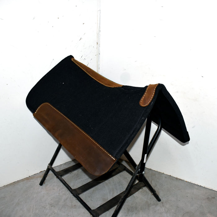 Lightly Used Classic Equine Seconds Pad Sale Barn Classic Equine