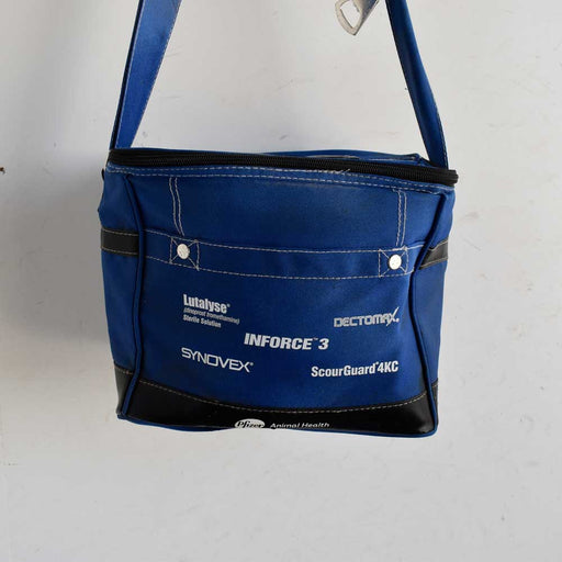 Used PFizer Animal Health Cooler Travel Bag Sale Barn Teskey's
