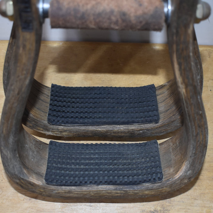 Lightly Used Nettles Wooden Stirrups With Grips Sale Barn Nettles