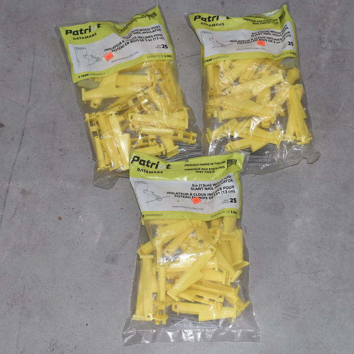 NEW Discontinued Patriot 5in Wood Post Slant Nail Insulator 25pk Bundle Of 3 Sale Barn Patriot