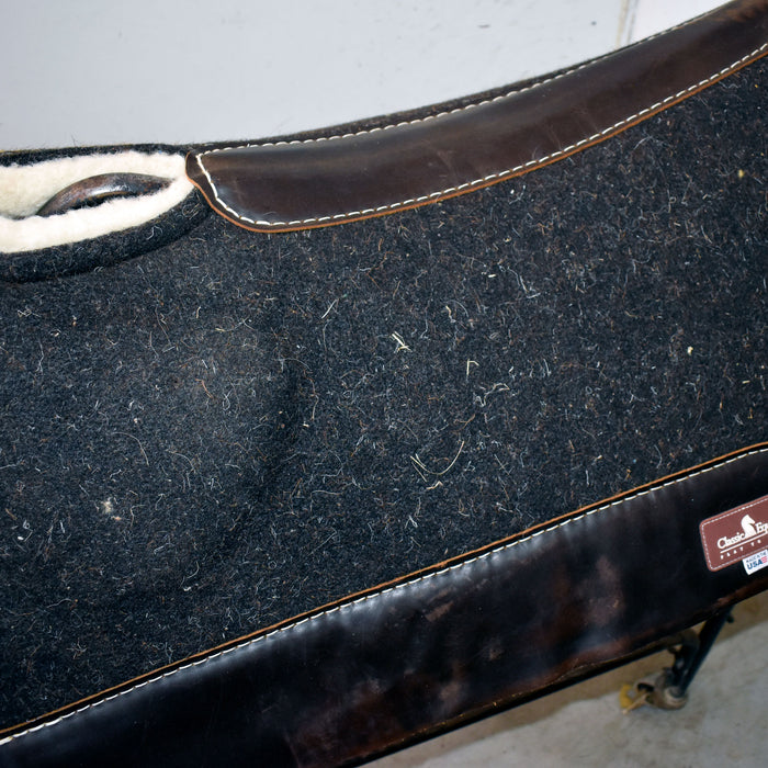 Lightly Used Classic Equine Biofit Fleece Bottom Saddle Pad Sale Barn Classic Equine