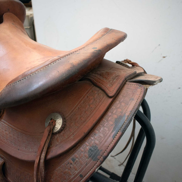 Used 15" Colorado Saddlery Rider Saddle Sale Barn Denver Colorado Saddlery