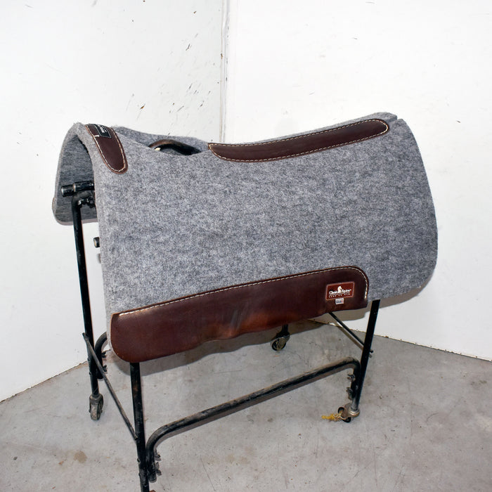Lightly Used Classic Equine Wool Top Felt Saddle Pad Sale Barn Classic Equine