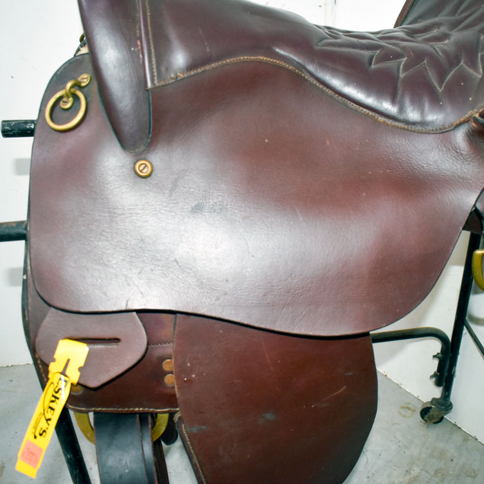 Used 17" English Rider Saddle Sale Barn misc