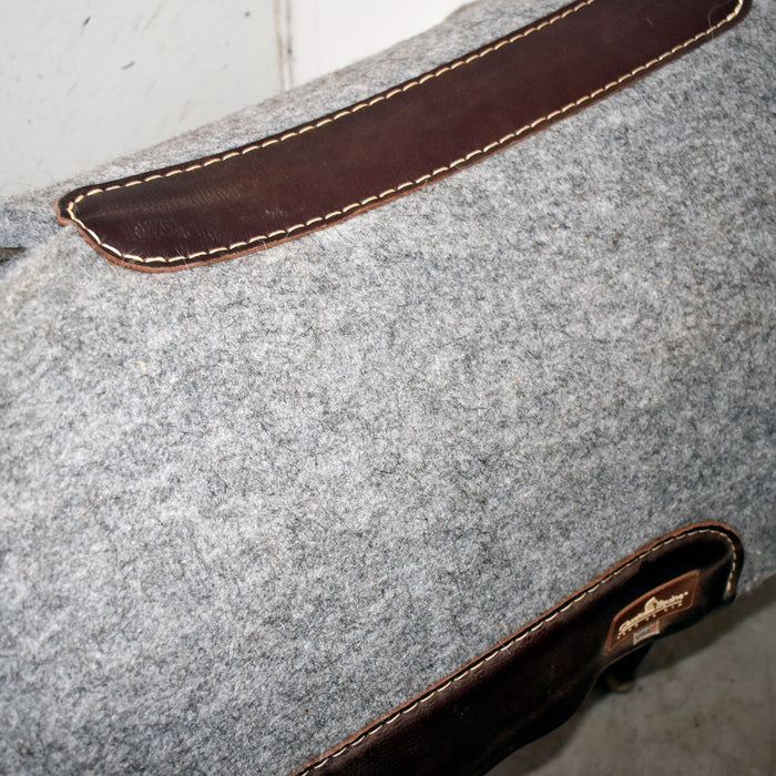 Lightly Used Classic Equine Wool Top Felt Saddle Pad Sale Barn Classic Equine