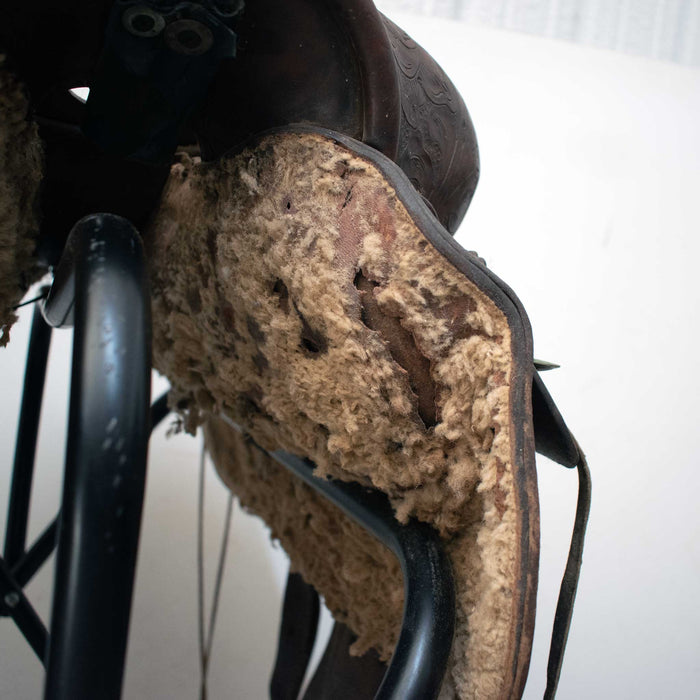 Used 14" Hereford Brand Tex Tan Yoakum Non-Rider Decor Only Saddle Sale Barn Hereford Brand Tex Tan