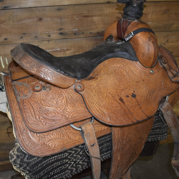 Used 15.5" Non-Rider Saddle Sale Barn misc