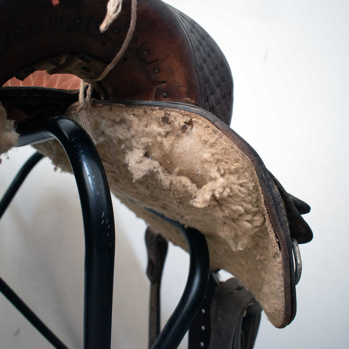 Used 14" Circle Y Saddlery Non-Rider Decor Only Saddle Sale Barn Circle Y Saddlery