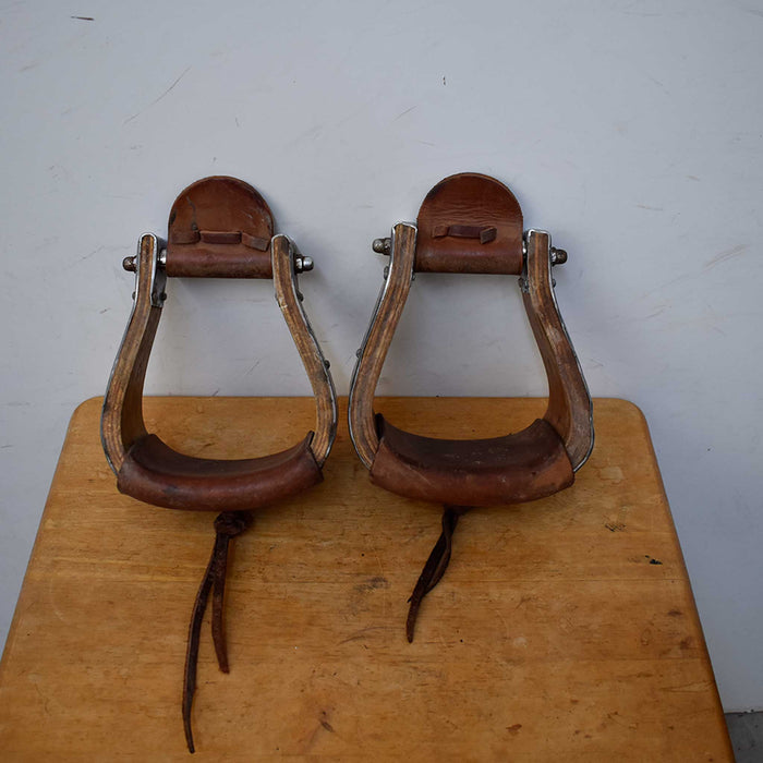 Used Monel Wooden Stirrups Sale Barn Misc