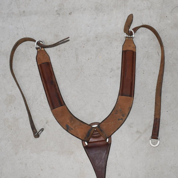 Used Ken Raye's Pulling Collar Sale Barn misc