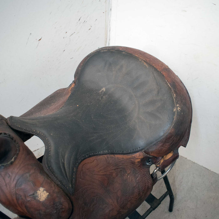 Used 15" Rogers Saddlery Non-Rider Decor Only Saddle Sale Barn Rogers Saddlery