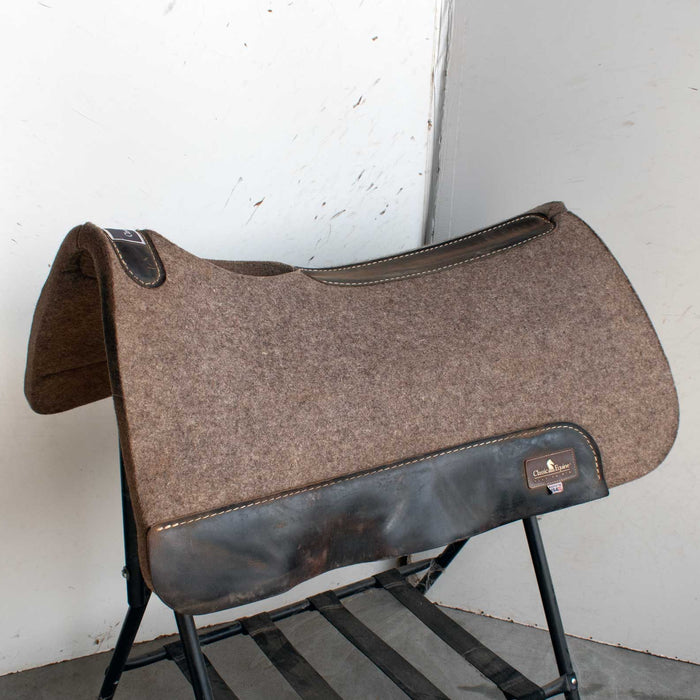 Used Classic Equine Saddle Pad Sale Barn Classic Equine