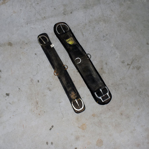 Used Cinches Set Of 2 Sale Barn Weaver Leather
