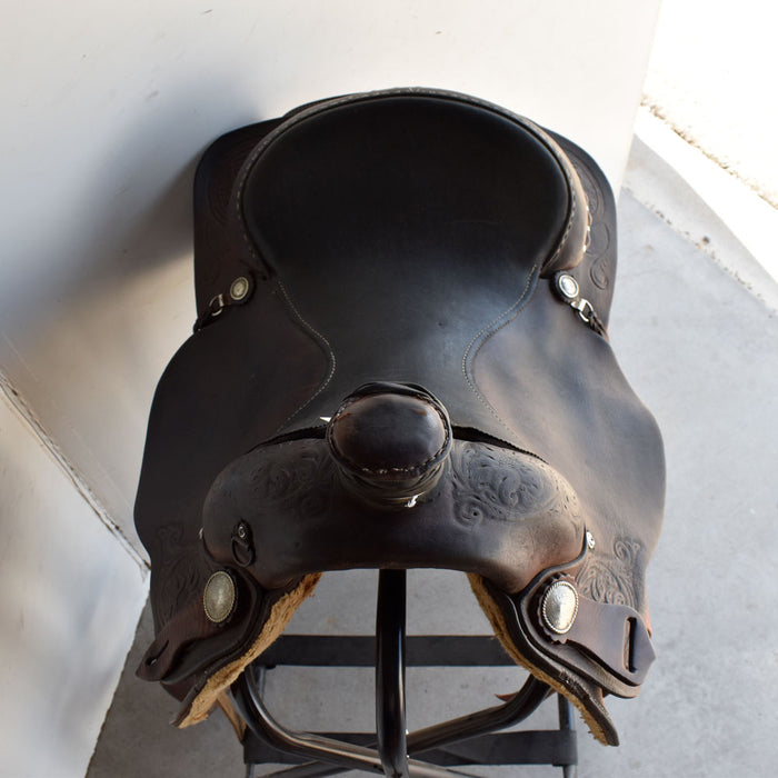 Used 15" TYRA Rider Saddle Sale Barn Teskey's