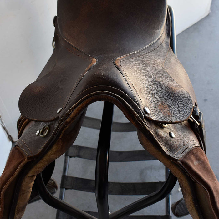 Used English 15.5" Rider Saddle Sale Barn Teskeys