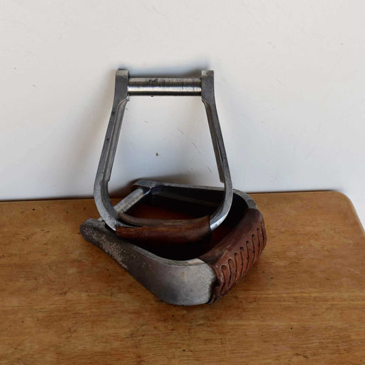 Used Classic Equine Metal Stirrups Sale Barn Classic Equine