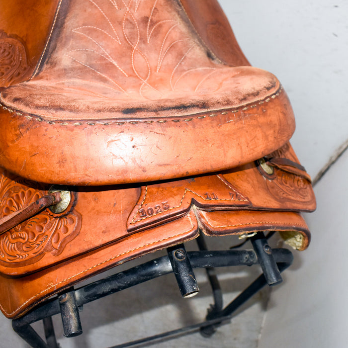 Used 15" Courts Rider Saddle Sale Barn Courts Saddlery