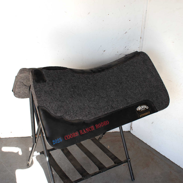 Like NEW Weaver Trophy Saddle Pad Sale Barn Weaver
