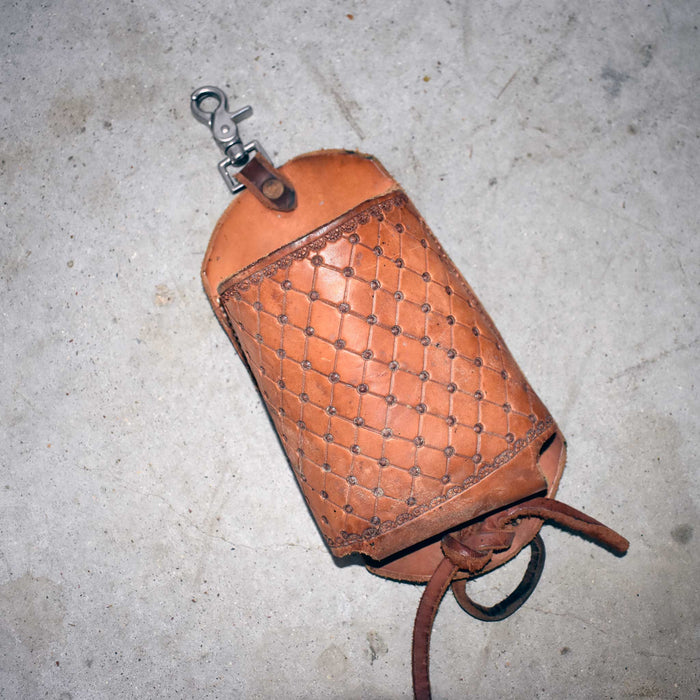 Used Light Oil Saddle Pouch Sale Barn Misc