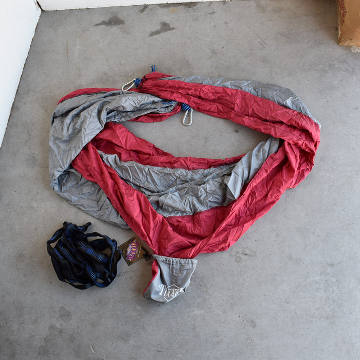 Like NEW Tucker Day Trip Hammock Sale Barn Tucker