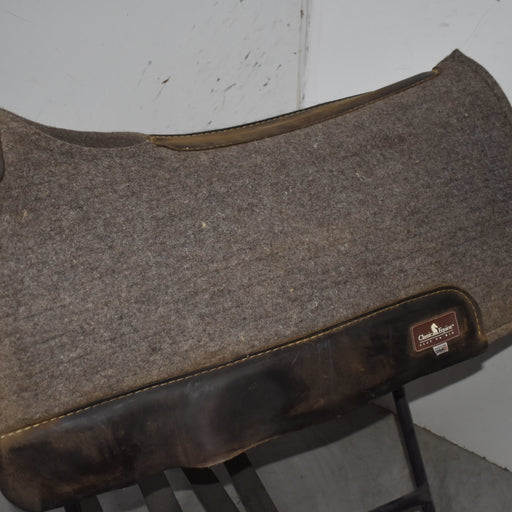 Used Classic Equine Wool Felt Saddle Pad Sale Barn Classic Equine