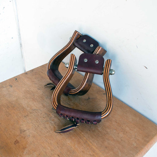 LIKE NEW Don Orrell Galvanized Wooden Stirrups - YOUTH Sale Barn Don Orrell