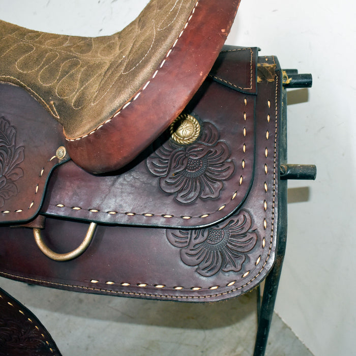 Used 16" Rider Saddle Sale Barn misc