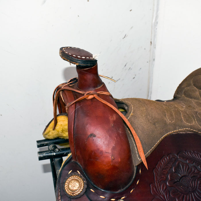 Used 16" Rider Saddle Sale Barn misc