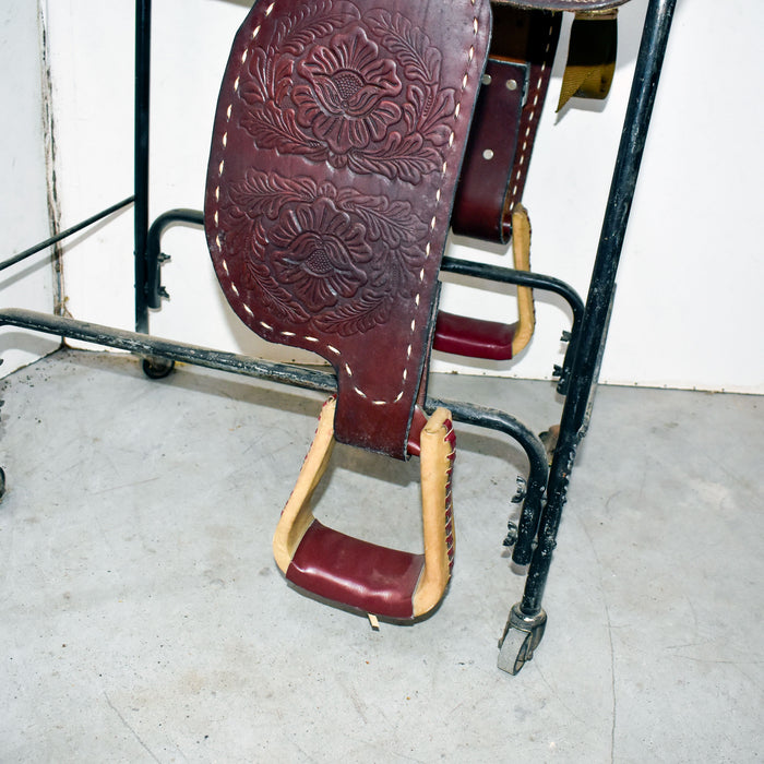 Used 16" Rider Saddle Sale Barn misc