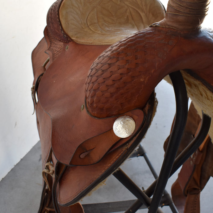 Used 15.5" Rider Saddle Sale Barn Teskey's