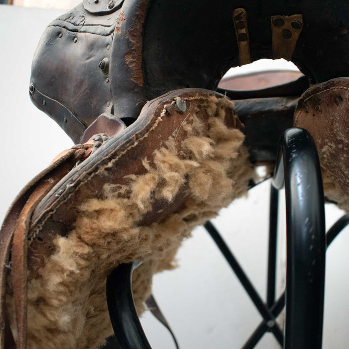 Used 13.5" Heiser Non-Rider Saddle Sale Barn Heiser