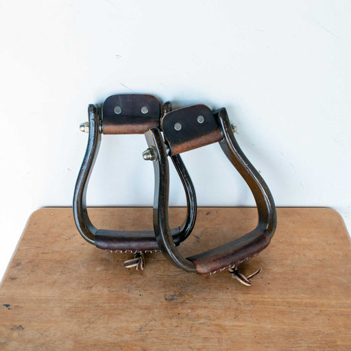 Barely Used Don Orrell Wooden Stirrups Sale Barn Don Orrell